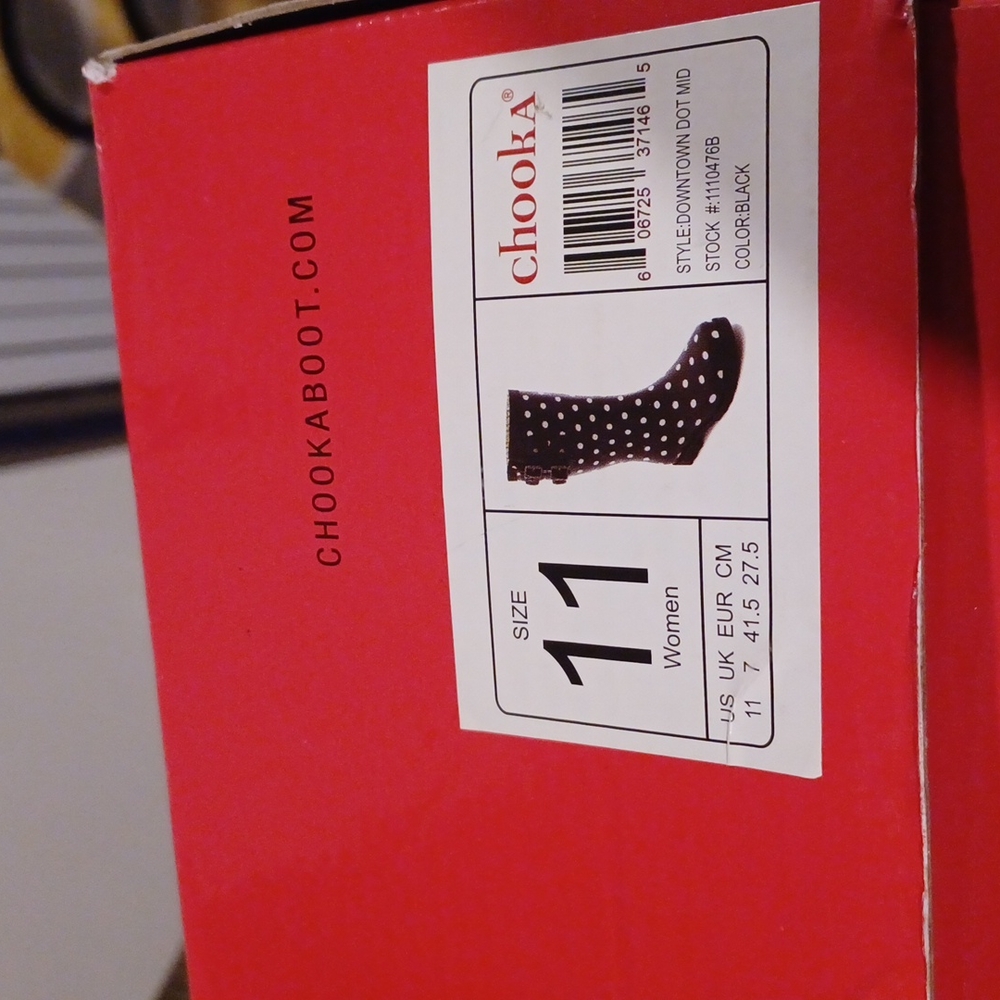 Black & White Polka-dot Rain Boots Size 11
